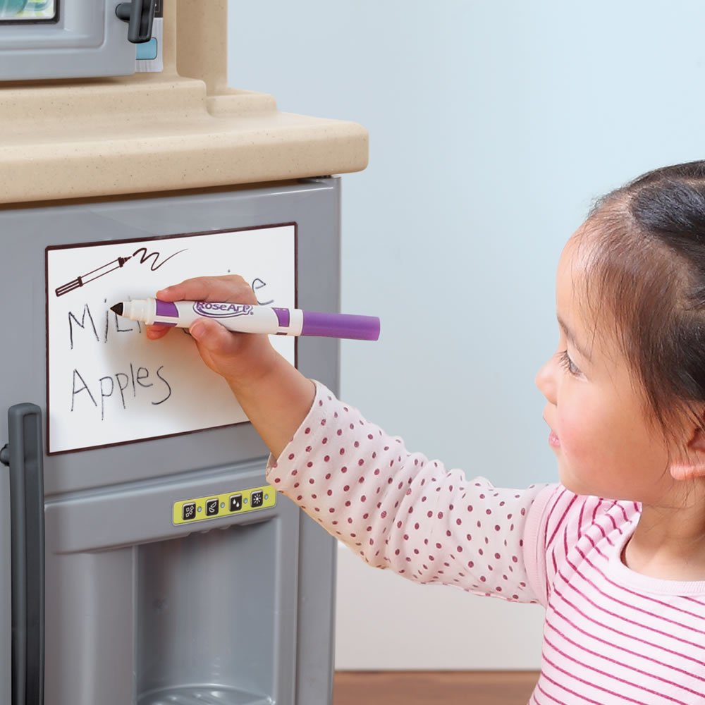 Step2 Heart of the Home Kids Kitchen Playset, Indoor/Outdoor Kitchenette, Interactive Play with Lights and Sounds, Made of Durable Plastic, Includes 40 Piece Toy Accessories, For Toddlers 2+ Years Old