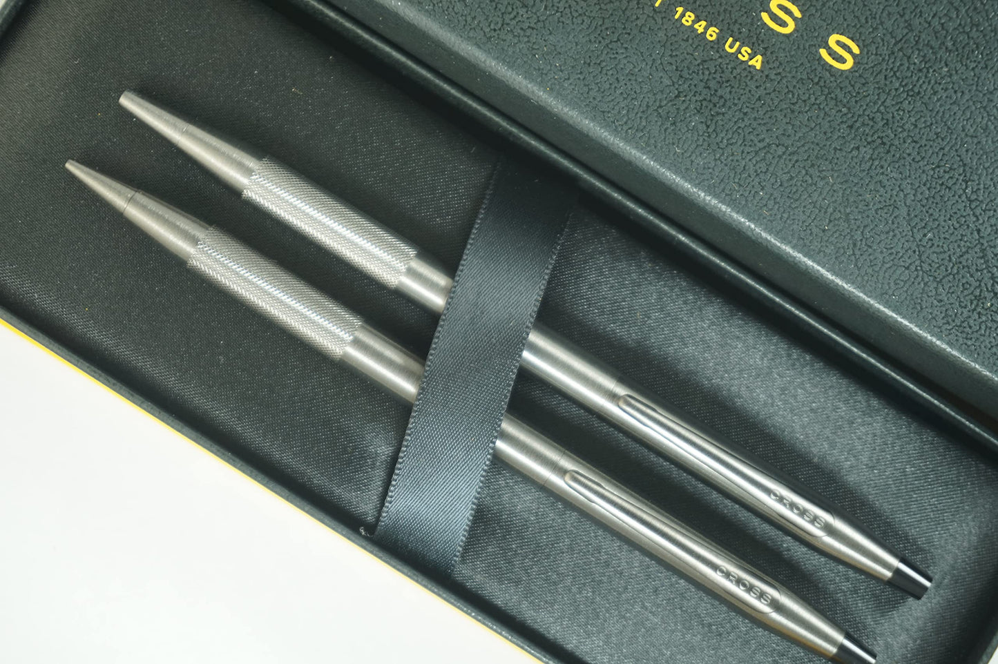 AT CROSS Cross Century Classic Titanium Gray finishes with a Band of Diamond Cut Micro-Knurl Detailing Barrel Ballpoint Pen and 0.7MM Pencil Set