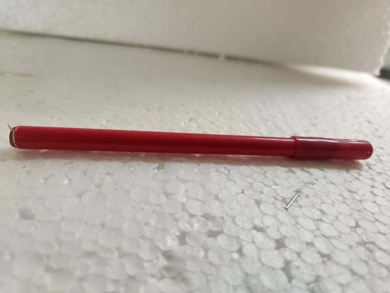 Smooth Write Ball Pen With Fine Tip Comfortable Grip Perfect for Employees Students Work And Study Use Pen (Pink)