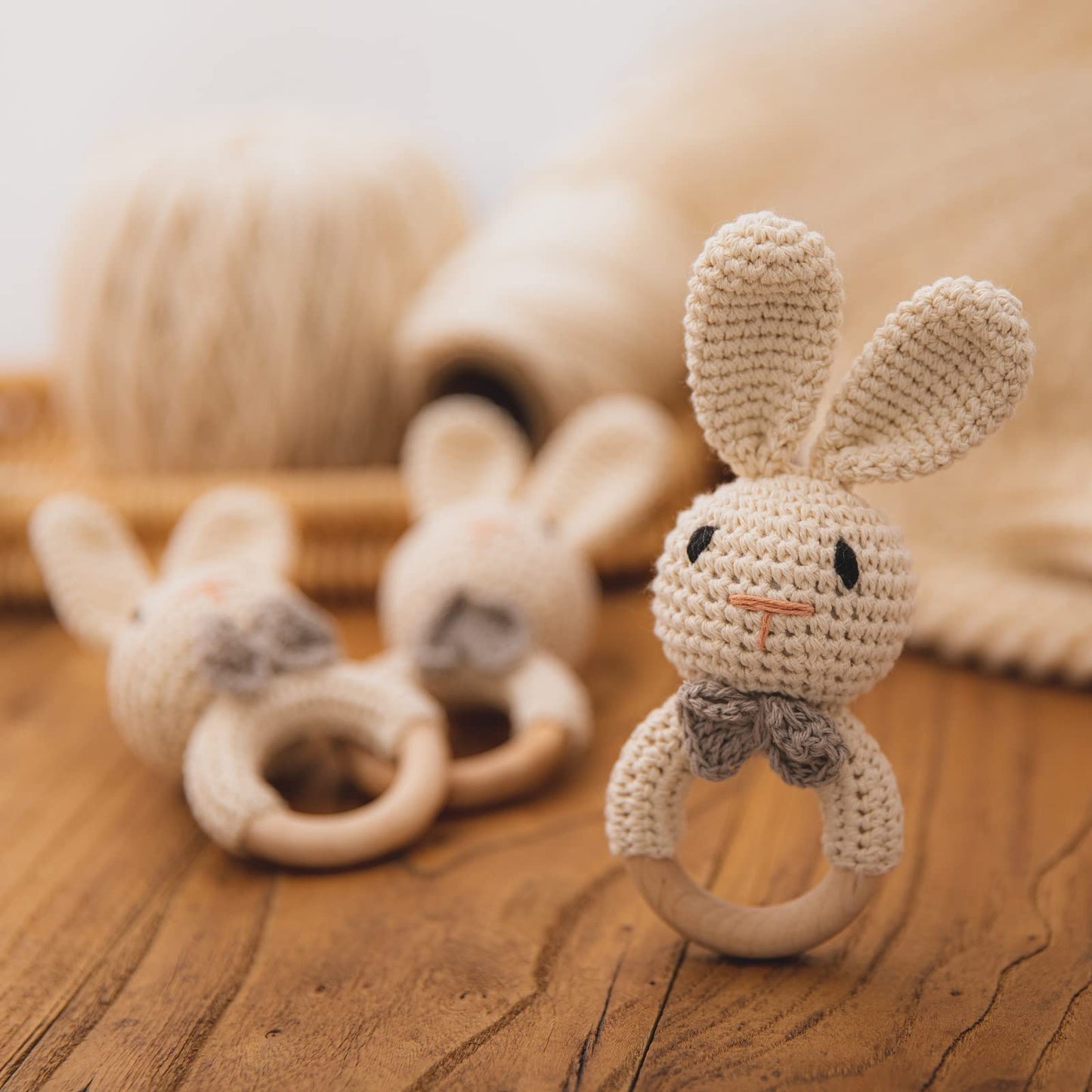 Crochet Baby Rattle, Baby Shaker Toy, Baby Rattles 0-6 Months, Handmade Newborn Toys, Easter Bunny Rattle, Animal Baby Rattle，Knitted Stuffed Animals Gifts for Boys and girs Bunny Rattle