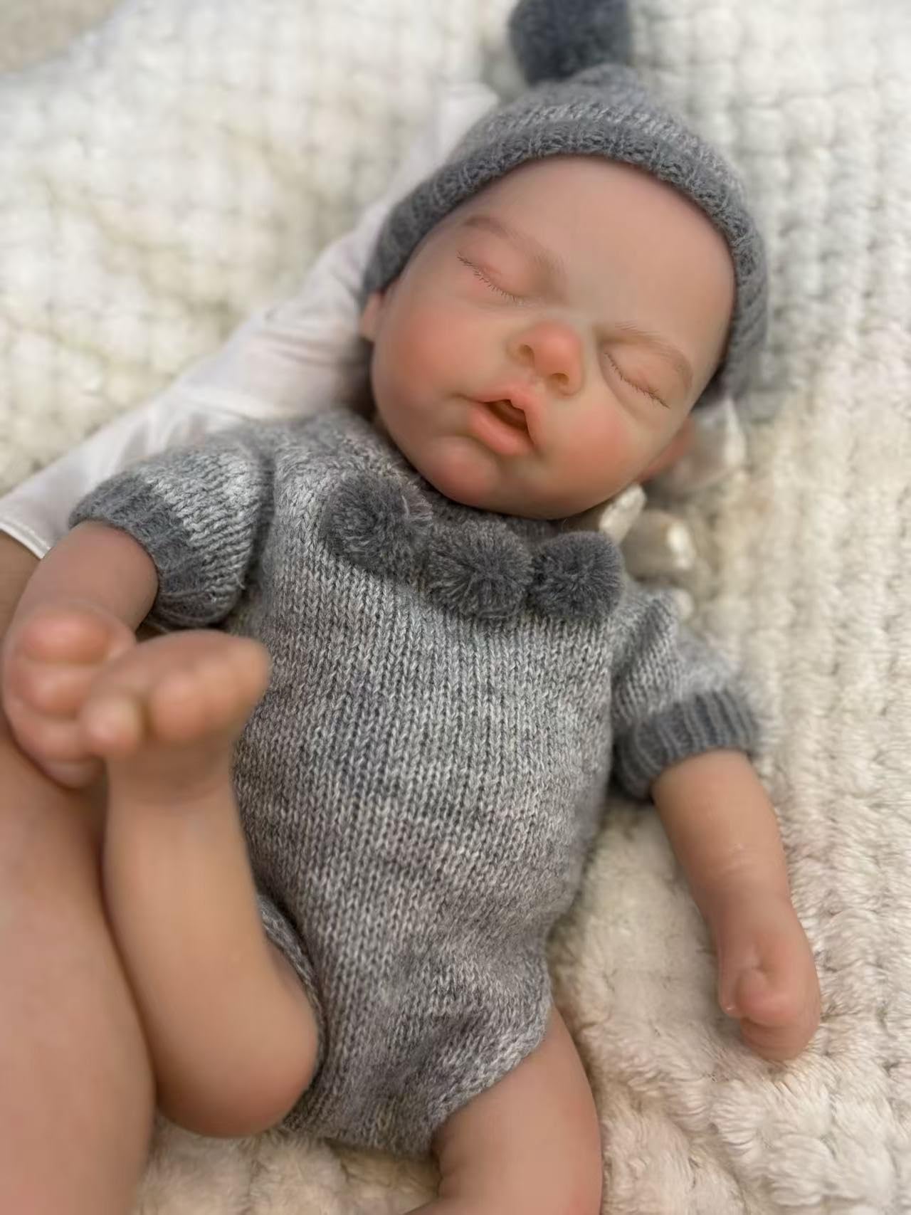 Aniiyy 13 Inch Full Silicone Reborn Baby Dolls-13 Inch Realistic Newborn Anatomically Correct Girl,Silicone Full Body Lifelike Baby