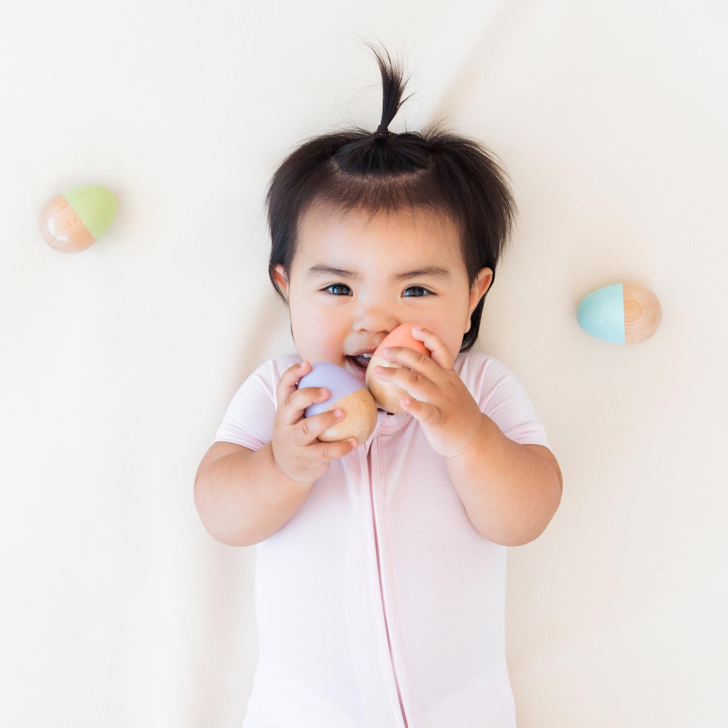 Pearhead Wooden Egg Shaker Baby Toy Set – 4-Piece Montessori Musical Sensory Toy, FSC-Certified Wood, Develops Rhythm & Fine Motor Skills, Pastel Baby Maracas for Boys and Girls, 0+ Months