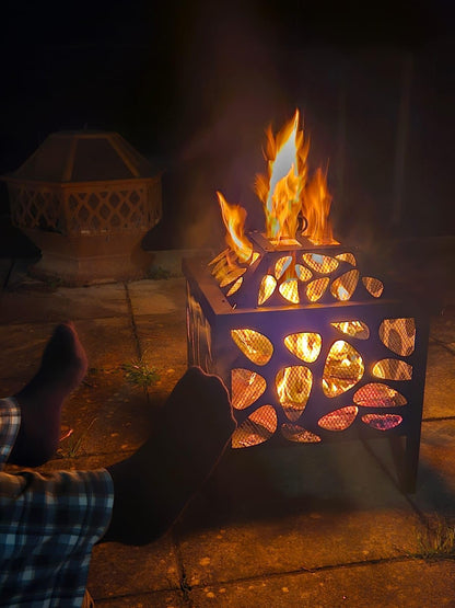 15.7 inch Small Fire Pit for Outside, Outdoor Wood Burning Fire Pit, with Anti-Spark Mesh Guard, Small Bonfire Pit,Firepit Bowl for Patio Camping Backyard Deck Picnic Porch
