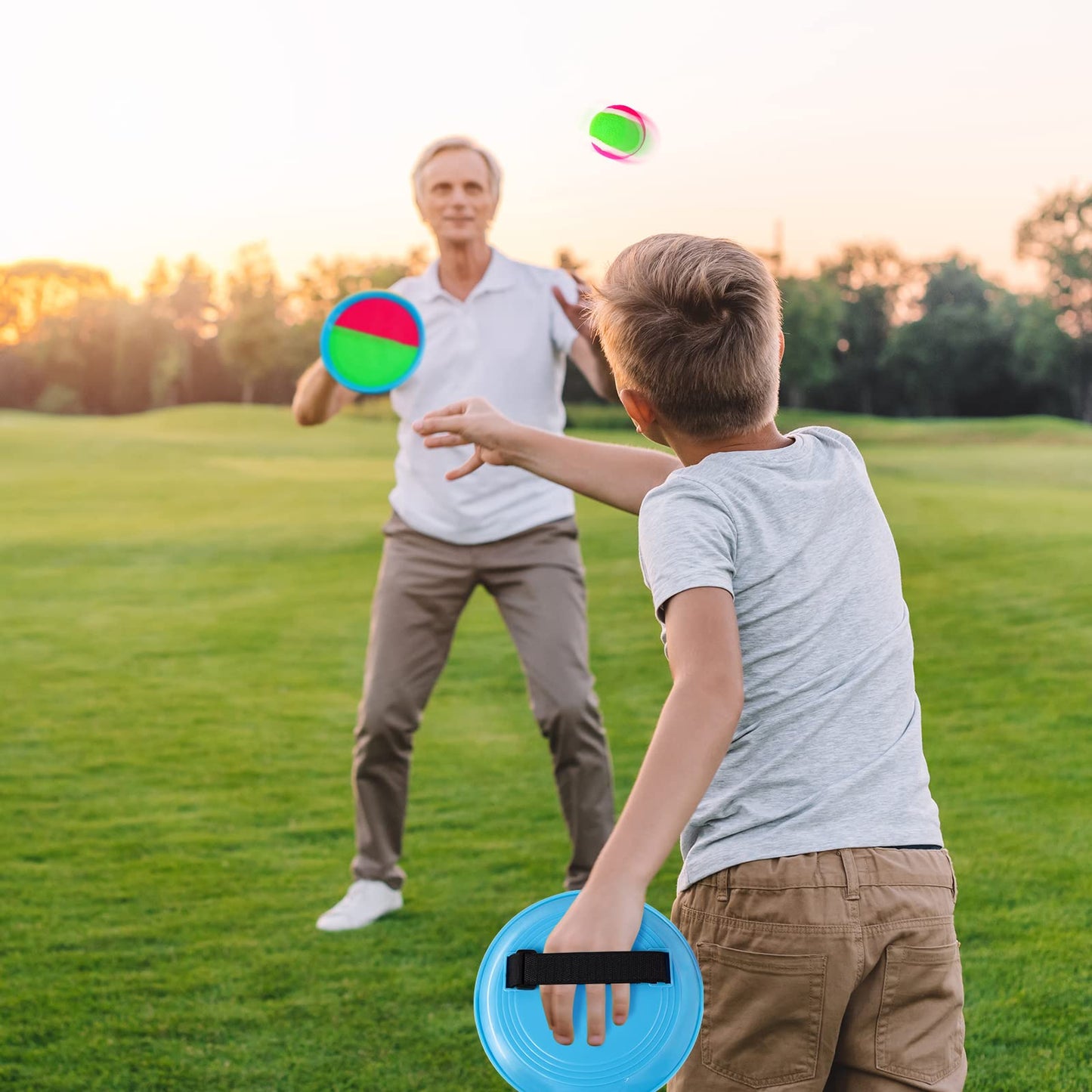 Ayeboovi Toss and Catch Ball Game Outdoor Beach Pool Kids Toys Outside Lawn Yard Games for 3 4 5 6 7 8 9 10 11 12 Year Old Girls Boys Toys Birthday Gift Easter Basket Stuffers (2 Paddles 2 Balls)