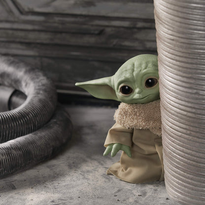 STAR WARS The Child Talking Plush Toy with Character Sounds and Accessories, The Mandalorian Toy for Kids Ages 3 and Up, Green