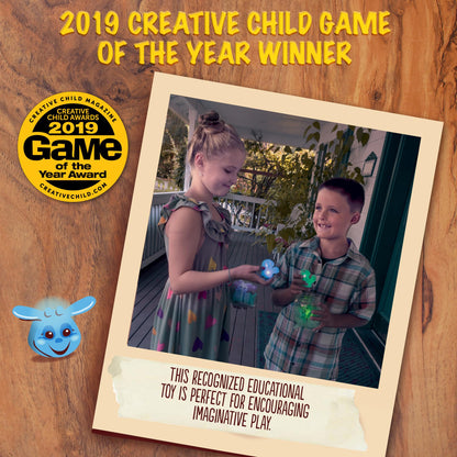 Toysmith Chasing Fireflies Kids Game - The Game of Shine & Seek - Interactive Games for Kids - Indoor & Outdoor Game - for Ages 3+, Blue,Green