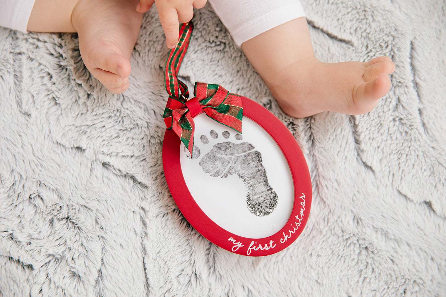 Pearhead Babyprints Double-Sided Christmas Photo Ornament with Clean Touch Ink Pad, Baby's First Christmas Holiday Keepsake Ornament, Newborn Handprint or Footprint Kit, 2 Sided, Red (Pack of 2)