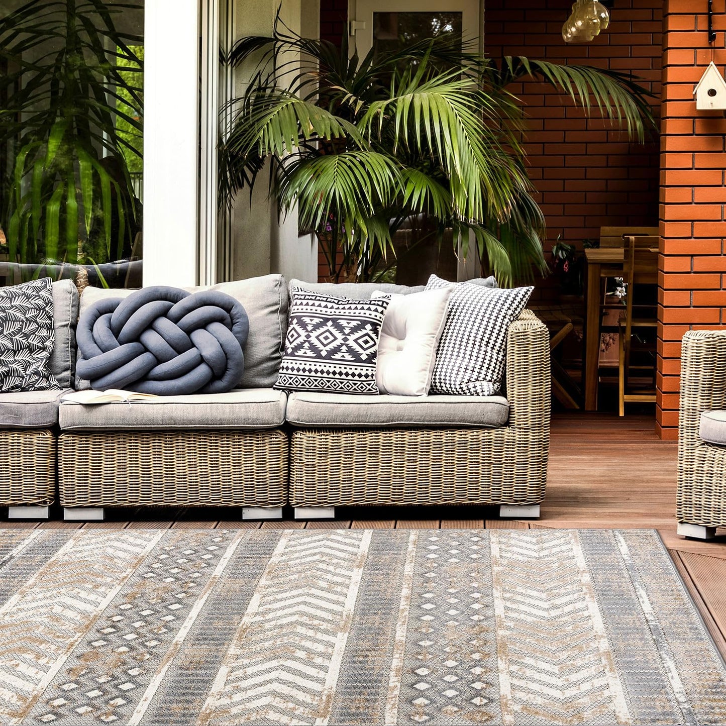 Rugshop Distressed Geometric Indoor/Outdoor Beige Area Rug Modern Tribal Stripe, Durable Stain Resistant Perfect for Patio, Backyard, Deck and Outdoor Lounge 10' x 14'