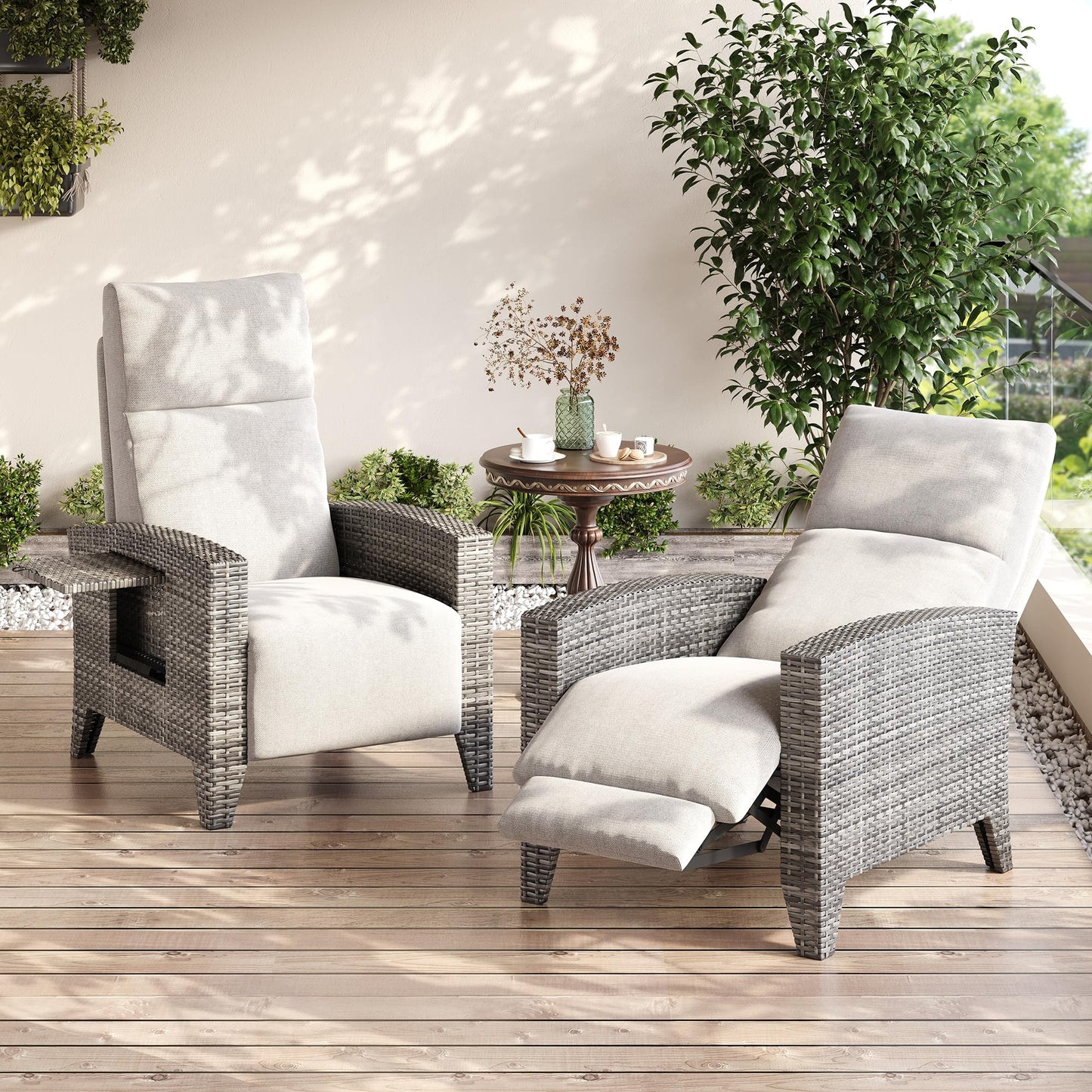Garvee Wicker Recling Patio Chair with Independent Adjustable Back and Footrest Air Pump 150° Lay Flat Reclining Chair Outdoor Recliner Chair with Extended Footres and Removable Cushion for Garden
