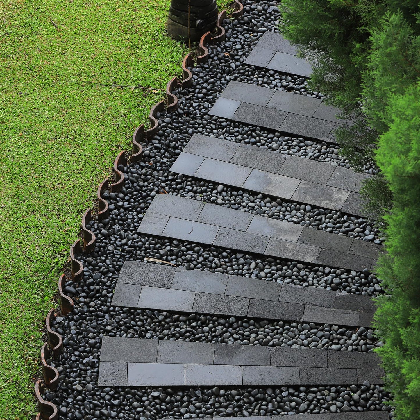 GASPRO 15lb Black River Rocks for Landscaping Outdoor, Polished Black Pebbles for Planters - 1 to 2 Inch, Large Decorative Stones for Garden Decor